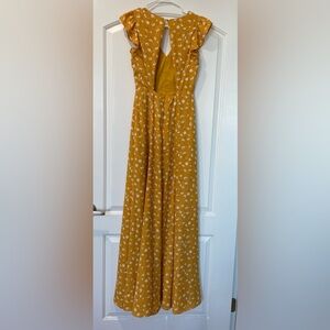Lulu’s Yellow Floral Maxi Dress